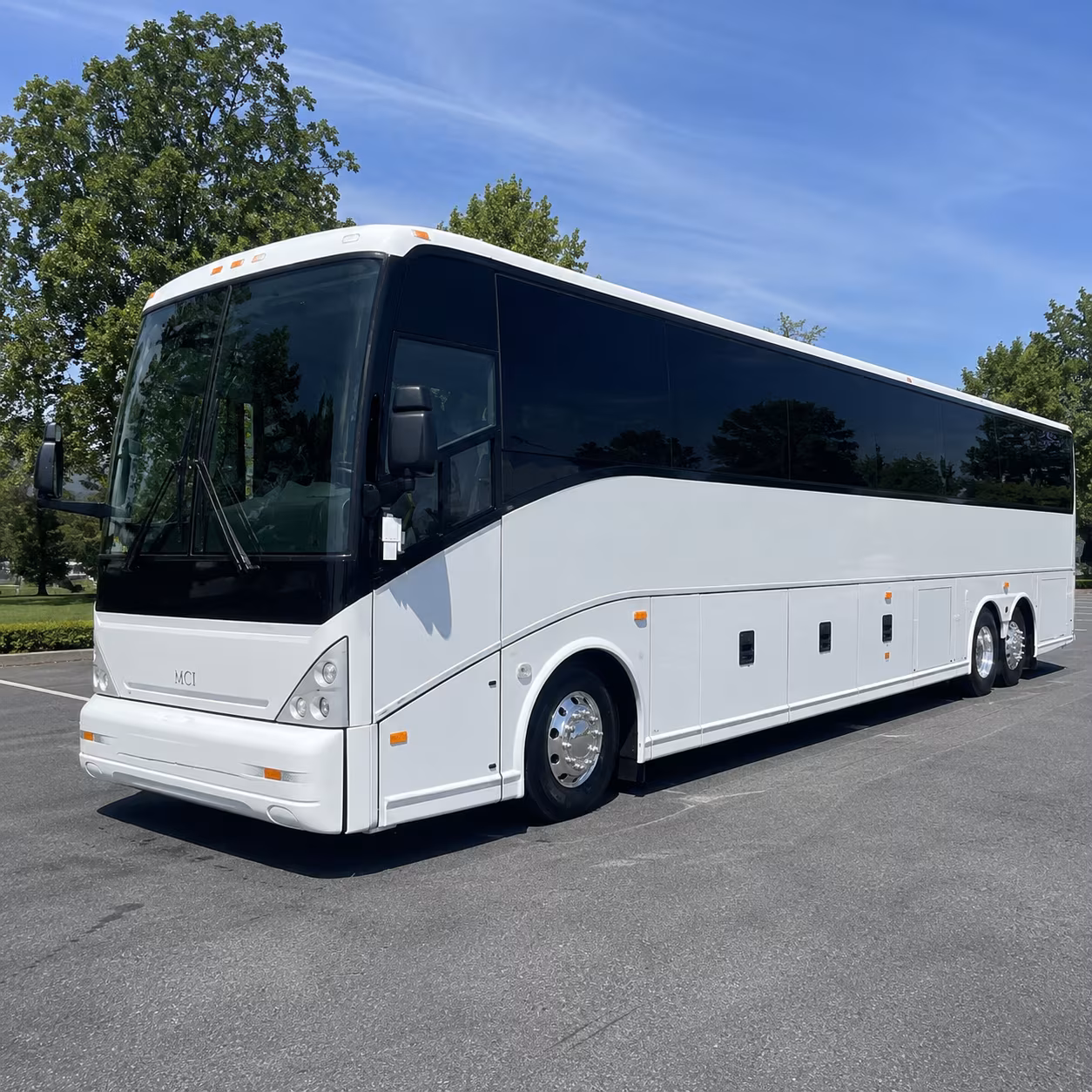 avondale travel to field trip destinations with an avondale charter bus rental