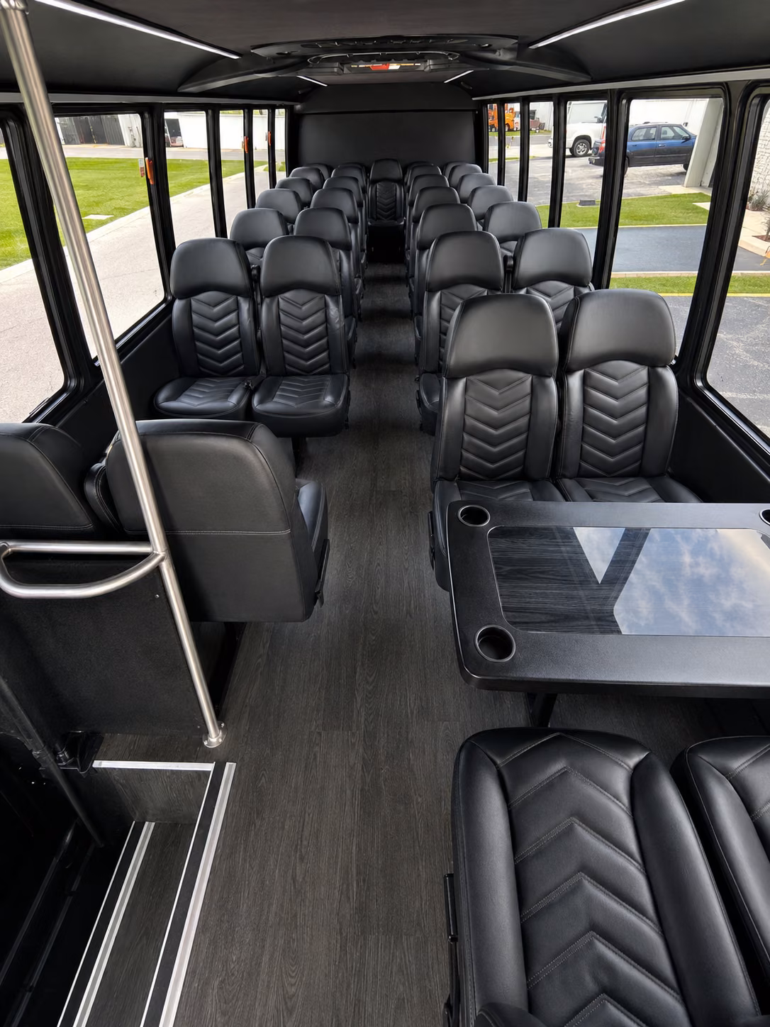 glendale charter bus service for corporate events in glendale