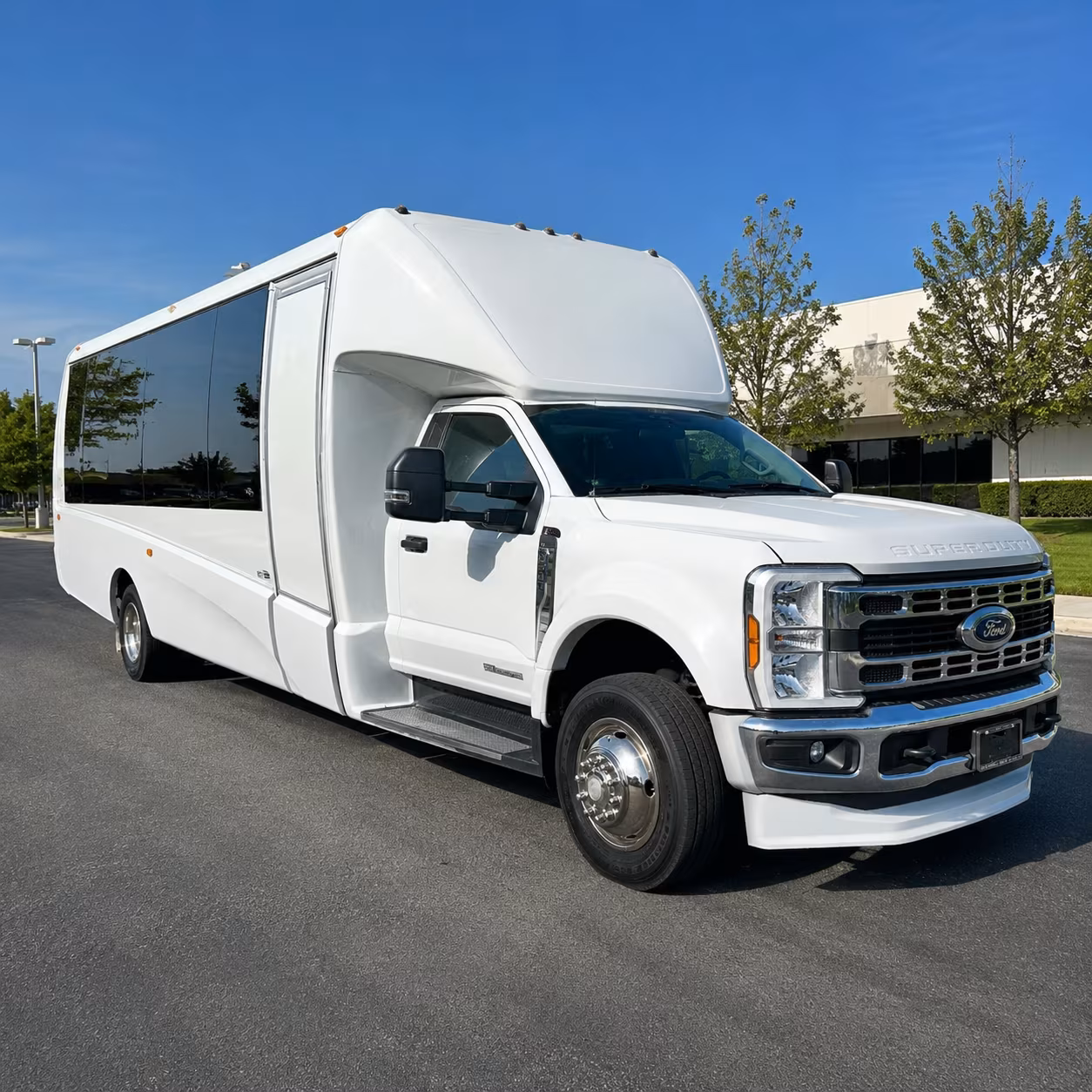 how the type of bus changes the price in tempe arizona