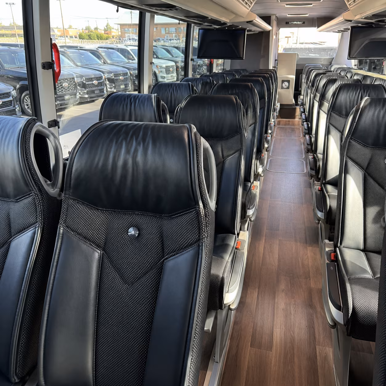 peoria charter bus transportation to and from peoria area airports