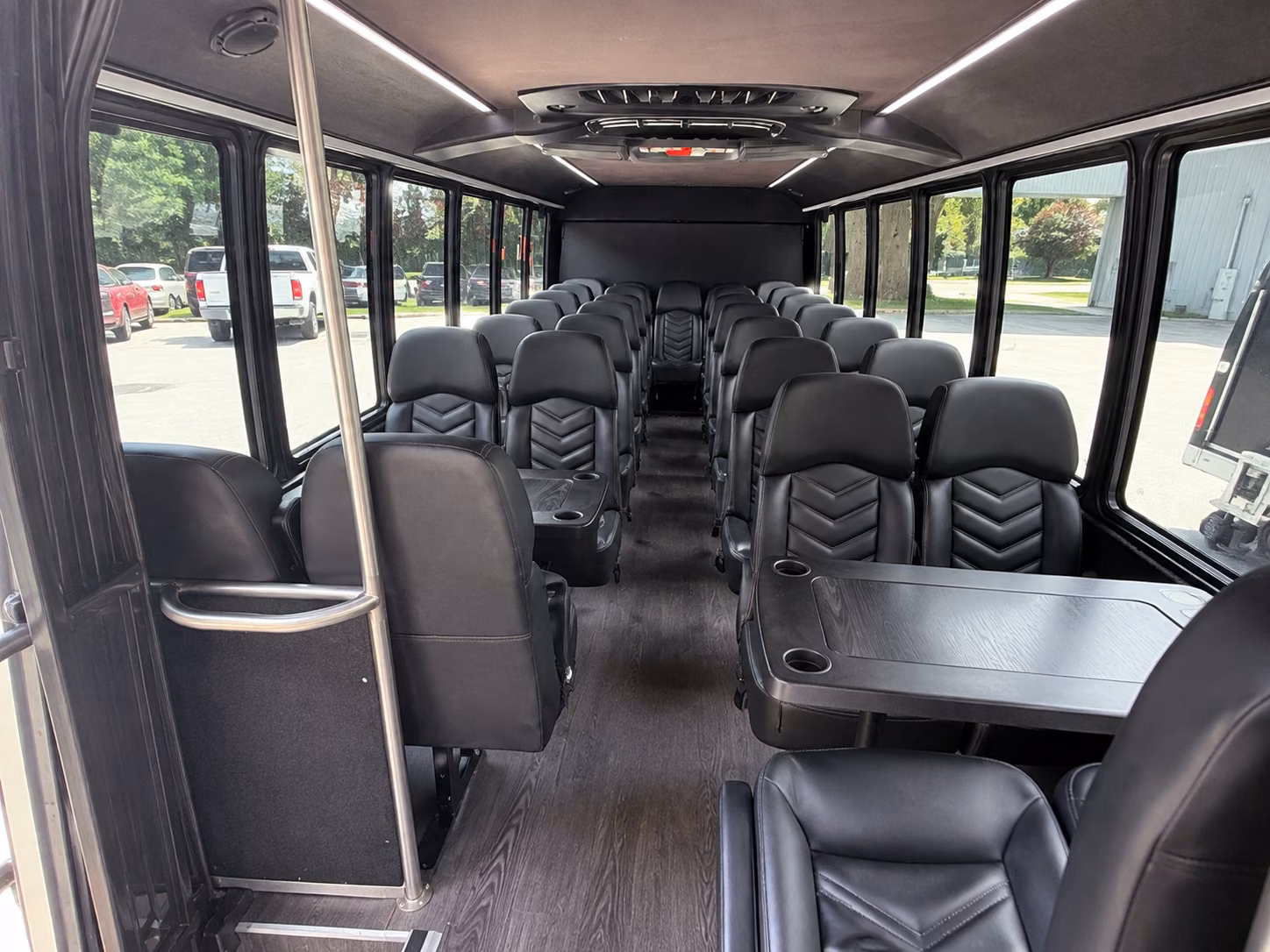 peoria corporate charter bus rentals in peoria