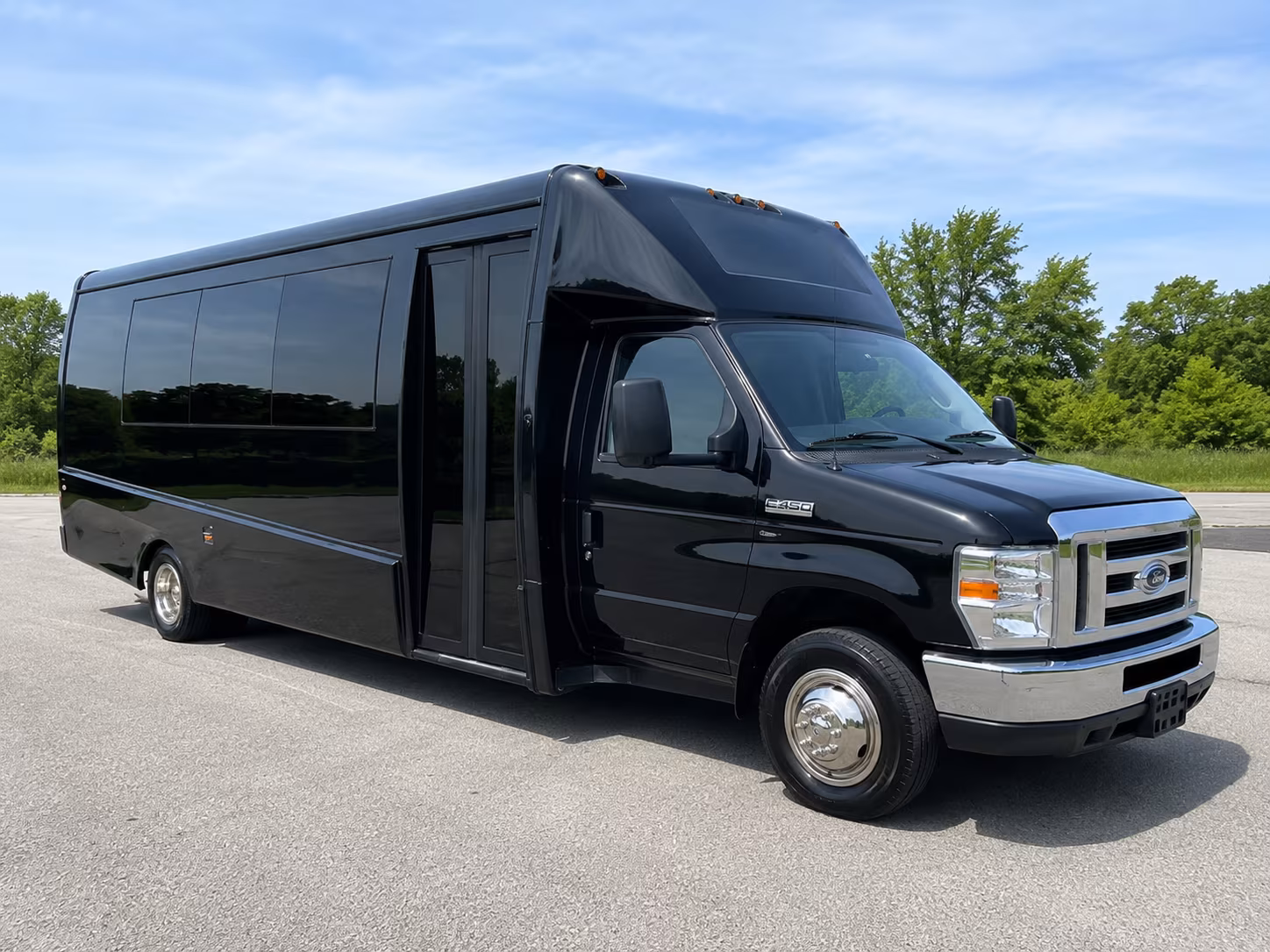 phoenix get your group there with a phoenix long distance charter bus rental