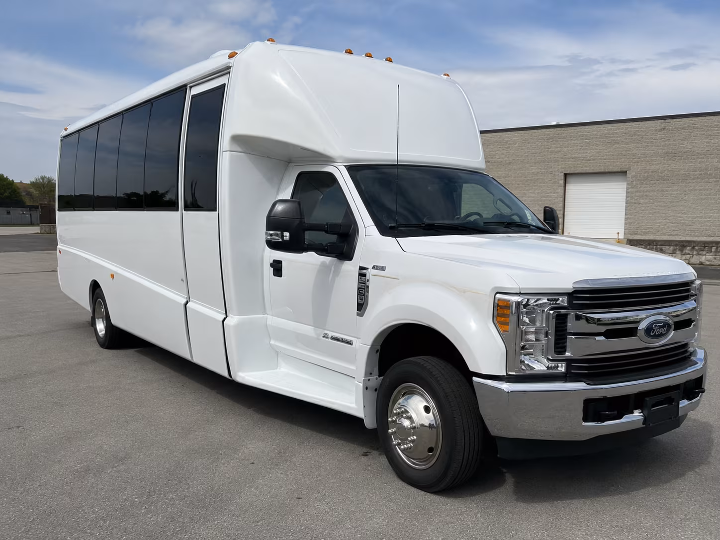 surprise employee shuttles in surprise for any company